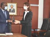 Cameroun modèle italien sein camerounaises