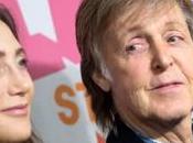 L’hyperactif Paul McCartney, légende britannique, fête