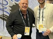 Plusieurs anciens Dogs festivités coupe Memorial