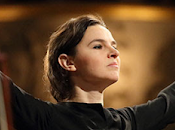Oksana Lyniv dirige l'Orchestre symphonique jeunes Ukrainiens juillet Prinzregententheater Munich