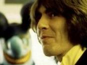 George Harrison Eric Idle fumé l’herbe dans salle projection lors première “Monty Python Saint Graal”, fois qu’ils sont rencontrés.