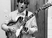 Pourquoi George Harrison choisi John Lennon plutôt Paul McCartney