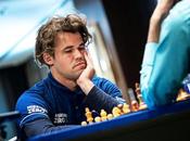 Magnus Carlsen élimine Gukesh passe demi